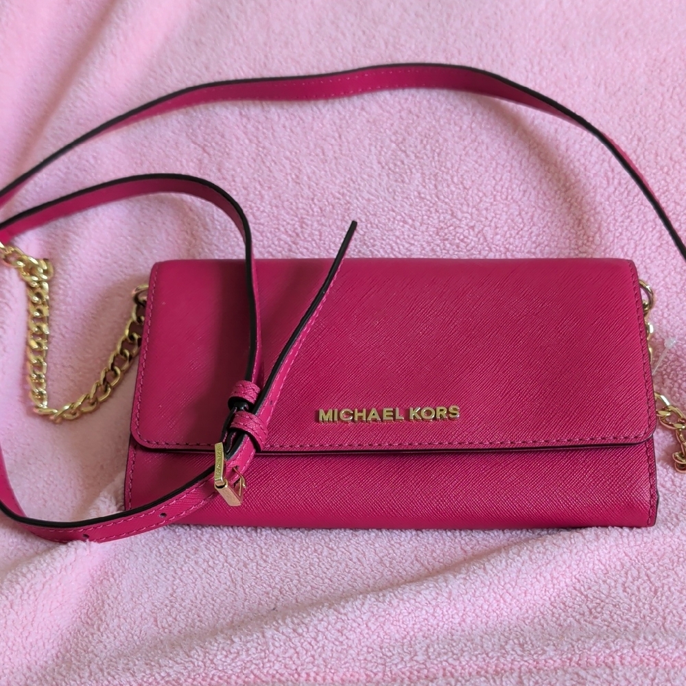 MICHAEL KORS Hot Pink Saffiano Crossbody Wallet